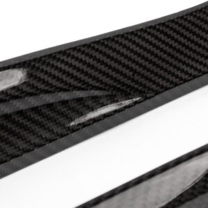 APR Carbon Fibre Side Skirts - Golf MK8 GTI
